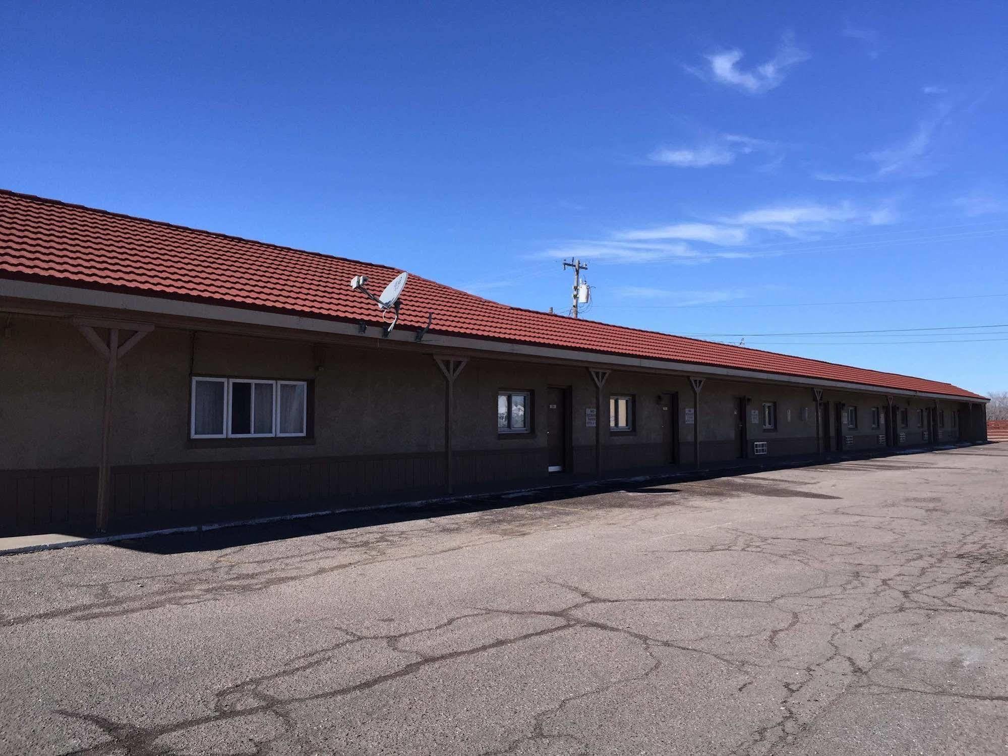 Budget Inn Lafonda Motel Либерал Екстериор снимка