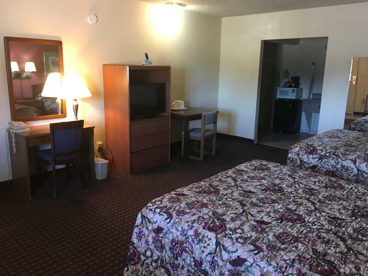 Budget Inn Lafonda Motel Либерал Екстериор снимка