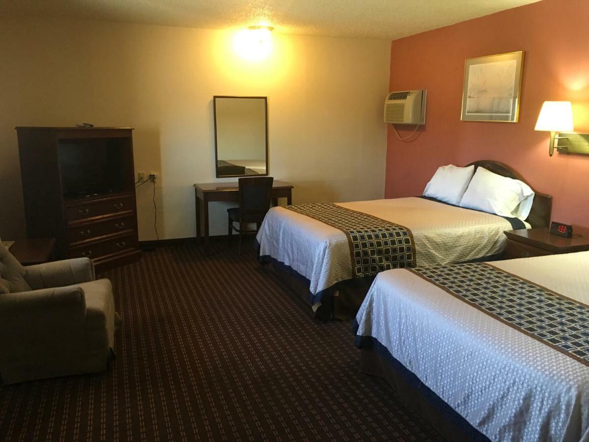 Budget Inn Lafonda Motel Либерал Екстериор снимка