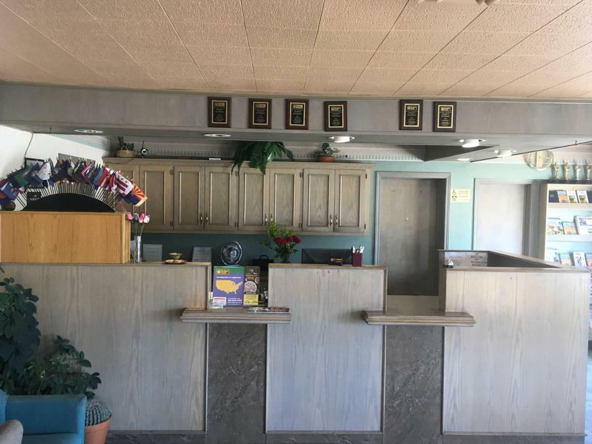 Budget Inn Lafonda Motel Либерал Екстериор снимка